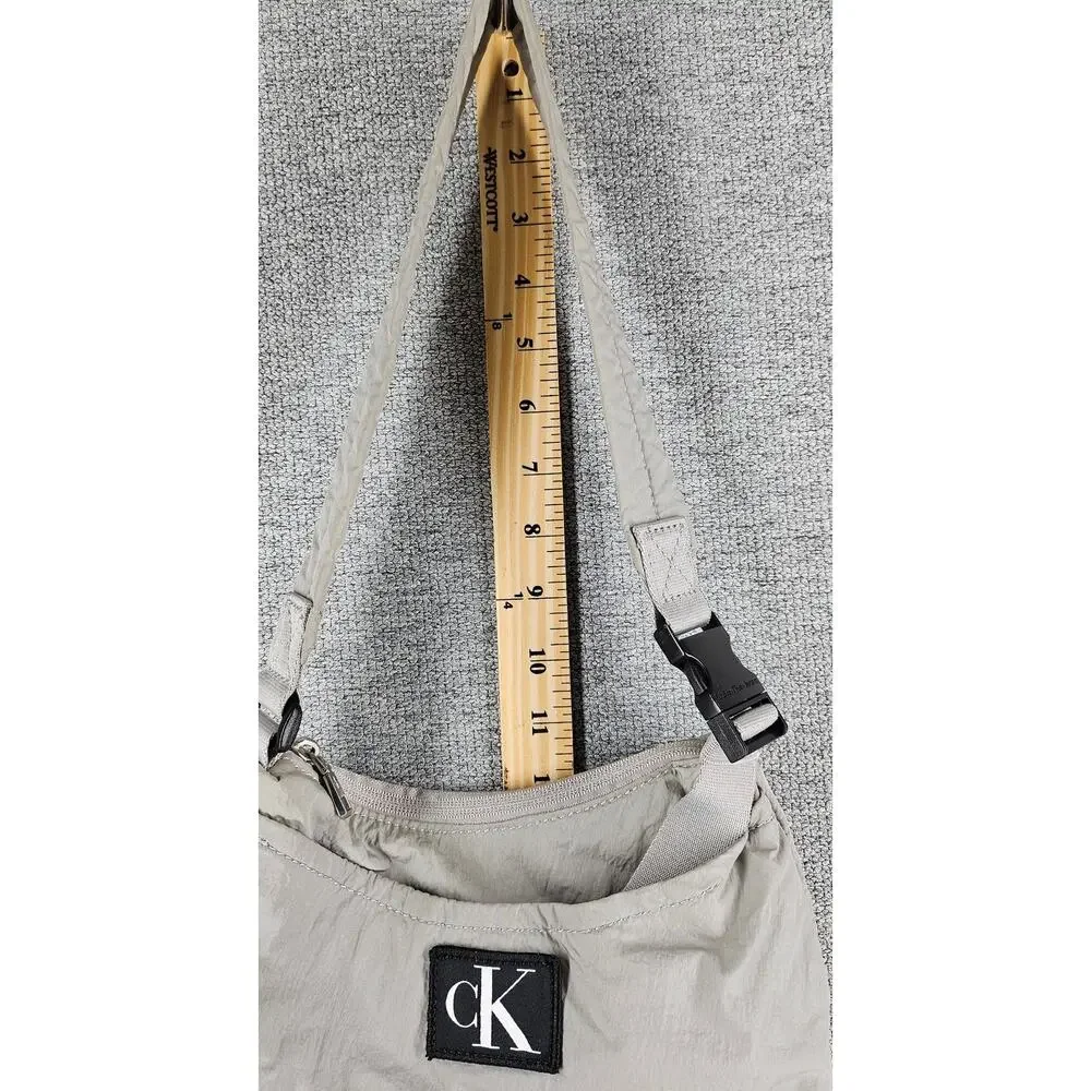 CALVIN KLEIN WOMEN'S GRAY CITY NYLON SHOULDER CROSSBODY BAG LIGHT 10